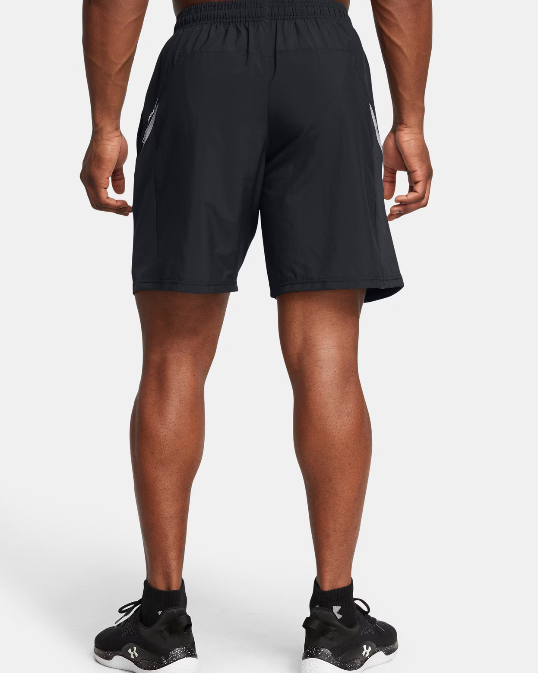 Under Armour Running Tech Utility Shorts – Schwarz