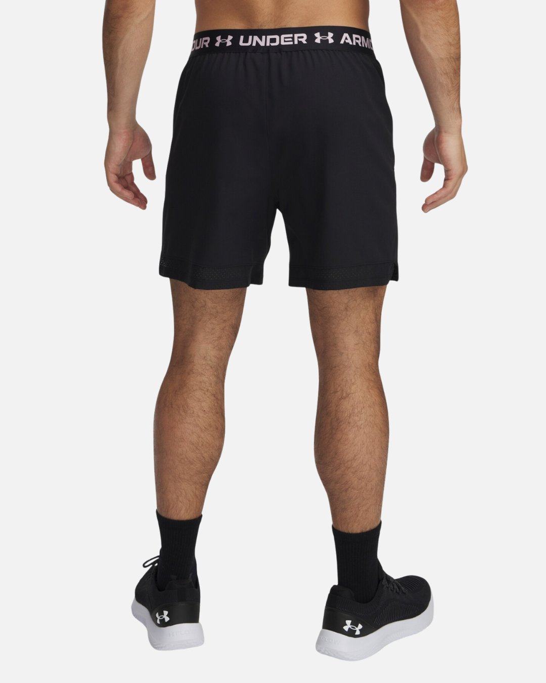 Under Armour Woven Vanish Shorts – Schwarz