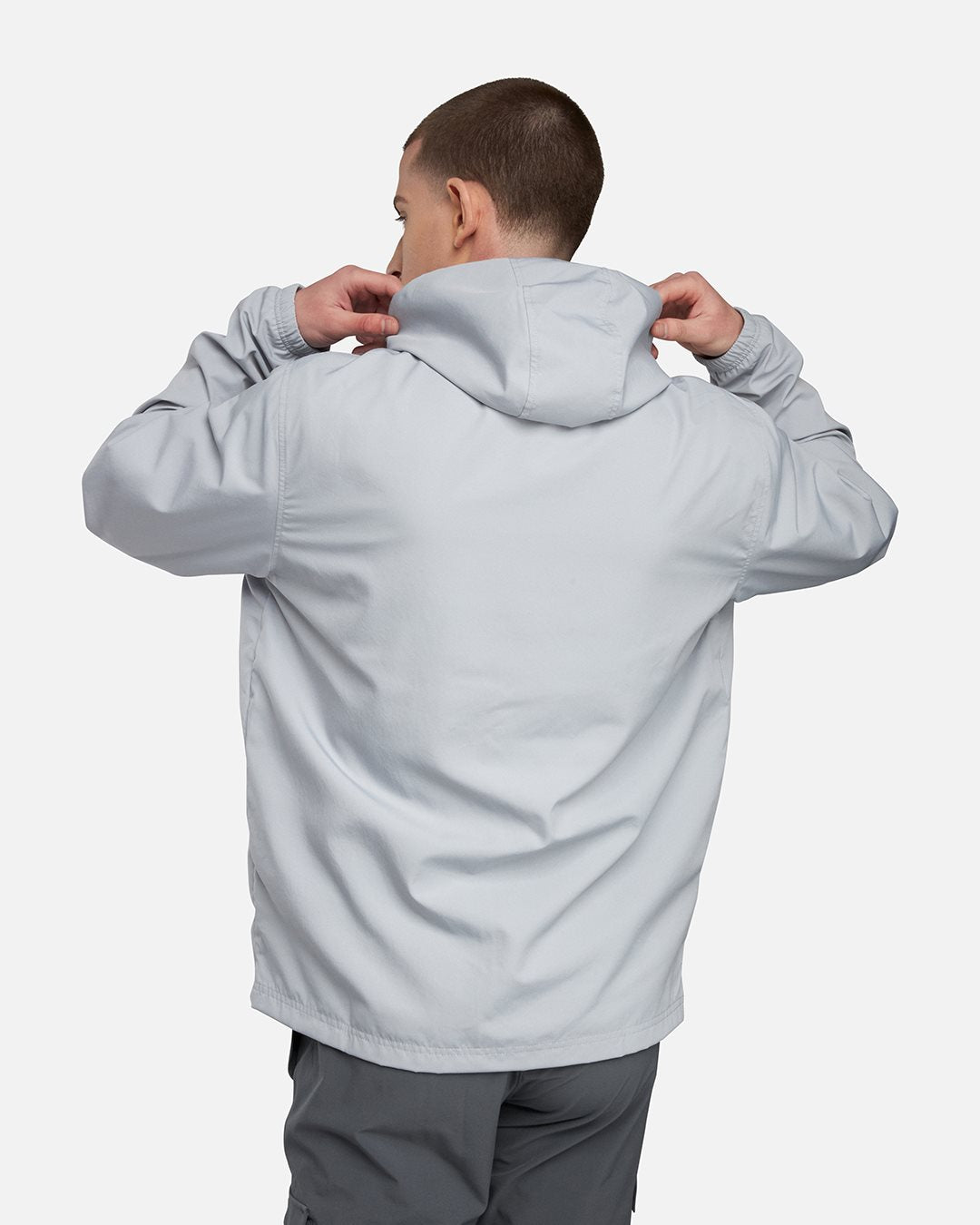 Under Armour Running Sportstyle Windbreaker Jacke - Grau